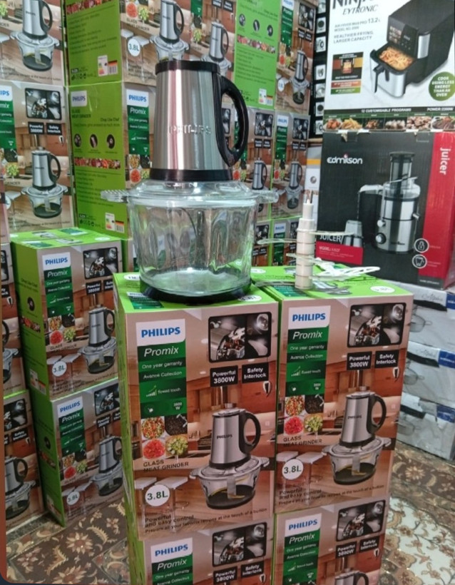 خرید خرد کن ۳/۸ لیتر برند فیلیپس مدل s-226 کاسه پیرکس