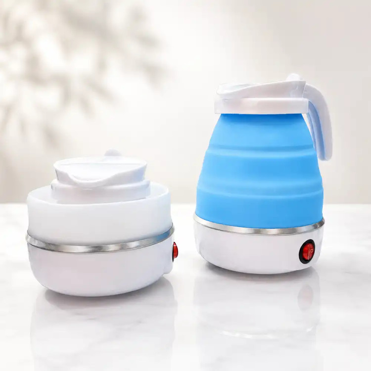 cr-838-foldable-electric-travel-kettle-white.jpg